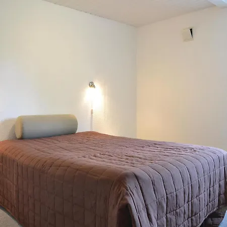 Three-bedroom Holiday In Hyllinge * Kirke-Hyllinge